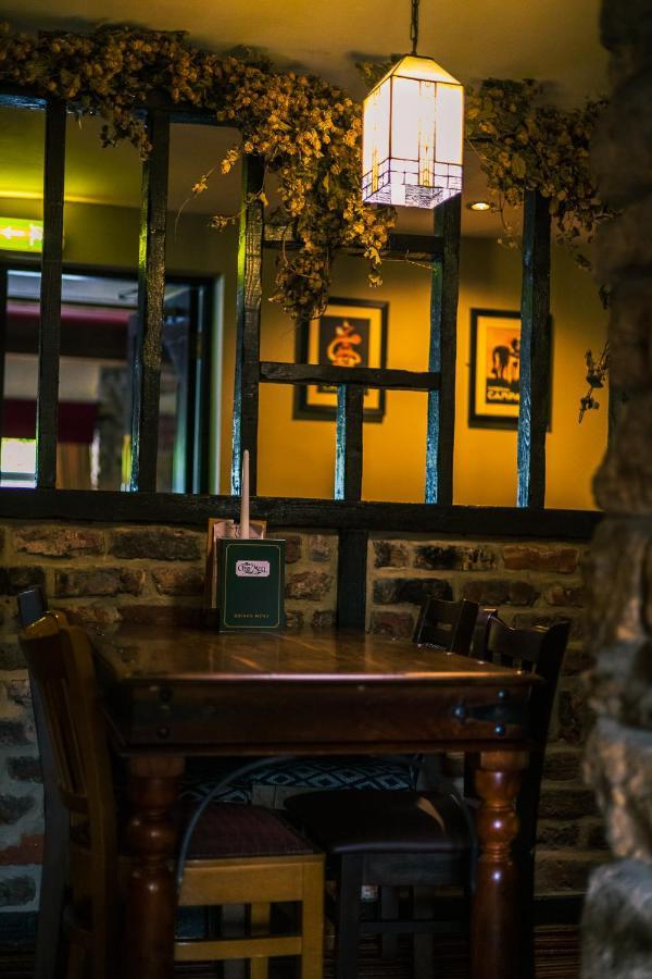 ホテル The Old Mill Coxhoe エクステリア 写真